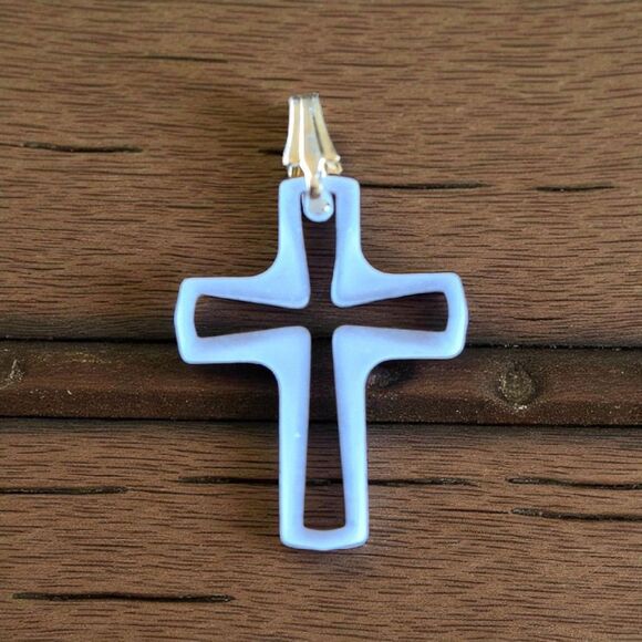 Vintage Clear Glass Cross Pendant - Picture 1 of 2